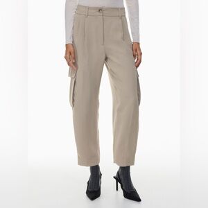 Aritzia beyond Cargo pant, size 4. Worn once.